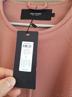 PC 1500 Kč Nový starorůžový kabátek Vero Moda L na druky - 4
