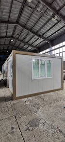 Obytný/kancelářský kontejner o rozměru 4 x 12 m - 4