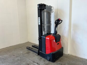 BT SPE 160 ručně vedený vysokozdvižný vozík (01010) - 4