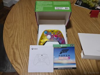 Xbox ovladač Forza Horizon 5 - 4