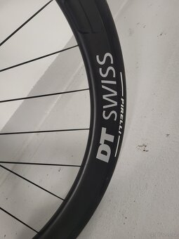 Canyon Ultimate CF SLX Disc 9.0 ETAP. Velikost XL - 4