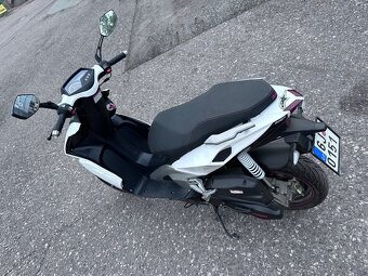 Prodam skutr 125ccm - 4