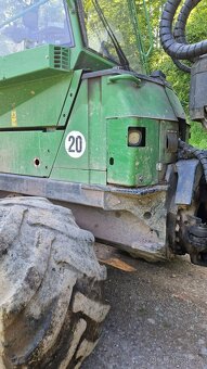 Vyvážecí souprava JOHN DEERE 1010E pevná kabina - 4