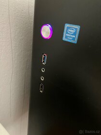 Herní stolní PC Micro ATX case + 22" LCD, klávesnice, myš - 4