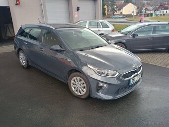 Kia ceed 1.6.crdi - 4