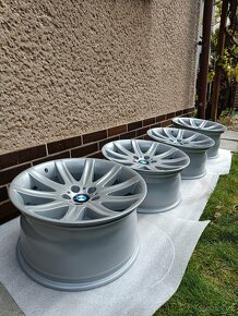 Dvourozměrná ALU kola original BMW styling 95 R19 5x120 - 4