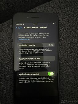 Apple iphone SE 2020 v tele 8cky. - 4