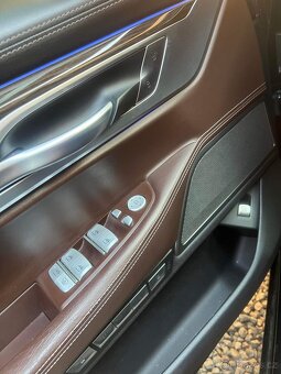 BMW 7 12/2016 xdrive 180xxxkm - 4