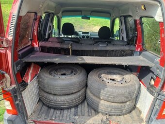 Citroen berlingo 1.6 hdi rok 2010 - 4