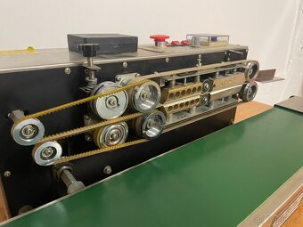 Automatická svářečka plastových sáčků DML-770 I - 4