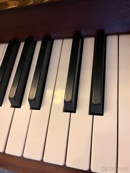 Pianino PETROF třípedálové, výborný stav - 4