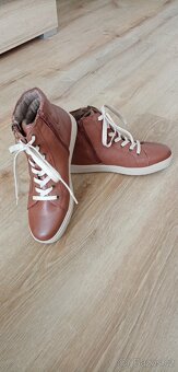 Dámské nové kotníkové boty zimní vel. 40 - 4