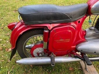JAWA PANELKA 350 360 - 4