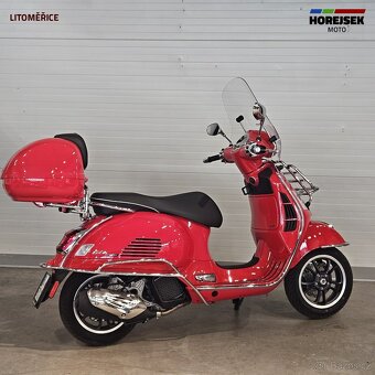 Vespa GTS 125 Super Rosso Coraggioso - 4