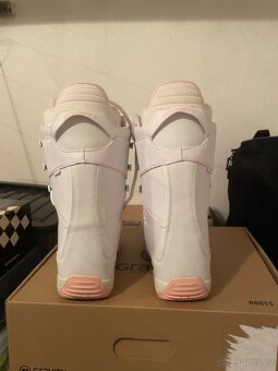 Obuv, boty na snowboard, velikost 38,5 - 4