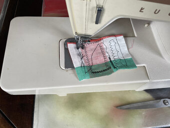 Šicí stroj Lucznik - 4