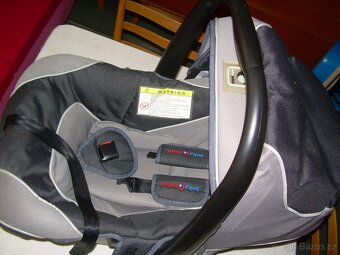 fusak, houpačka pokojová, vanička, schůdek, kočár - 4