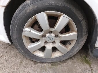 Opel Vectra C 1.9Cdti - Náhradní díly - 4