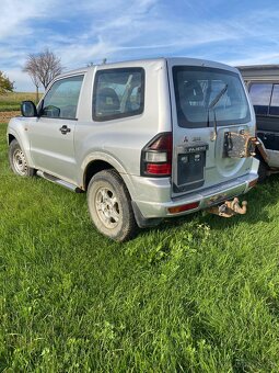Mitsubishi Pajero 3.2 DiD 00-06 - 4