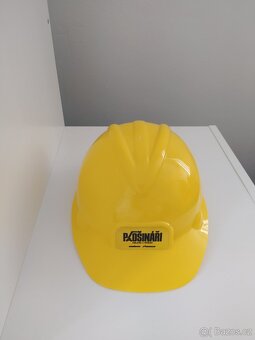 Ochranná helma Bruder pro malé stavitele (2-6 let) - 4