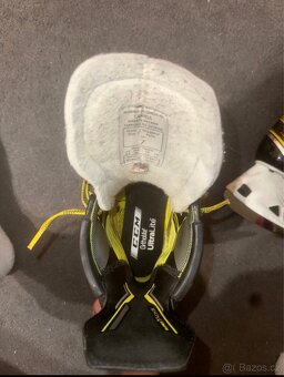 Hokejové brusle CCM as3 pro vel: 7.0 US/ 42 EUR - 4