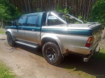 Mitsubishi L200 - 4