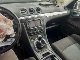 Ford S-Max 1.6 118 kw EcoBoost manuál 2015 - 4