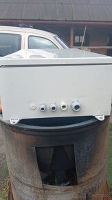 ELEKTRO ROZVADĚČ ROZVODNICE PRO JISTIČE - 4
