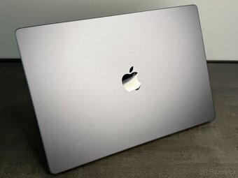 MacBook Pro 16'' 2021 / M1 Pro / 16GB / 512GB SSD / SpaceG - 4