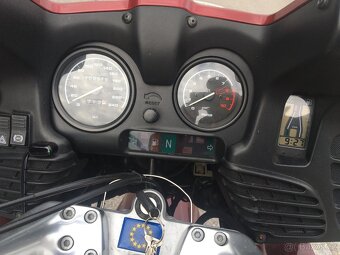 BMW R 1100 RT,Servisní knížka - 4