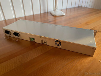 MikroTik RouterBoard RB1100AHx4 Dude Edition + 128 GB SSD - 4