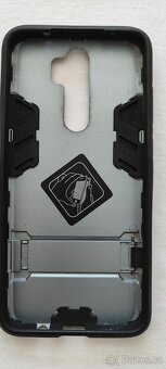 Prodám použitý kryt na mobil Xiaomi Redmi 8Pro. - 4