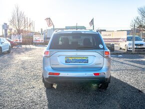 Mitsubishi Outlander 2.2D 110KW 4x4 – 1 MAJITEL - 4