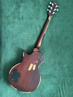 Prodám kytaru Vintage V100 Icon SB - jako nová - 4