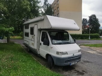 Obytný vůz Fiat 230 - 4