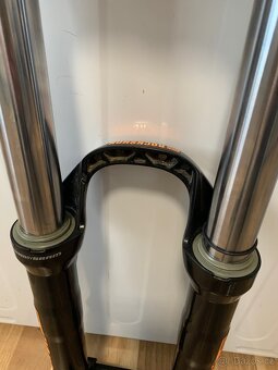 Rock Shox Domain - 4