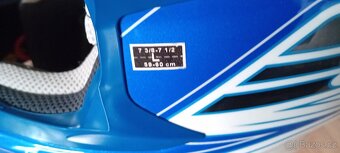 Helma Shoei motocros - 4