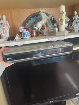 Televize s úhlopříčkou 80 cm - 4