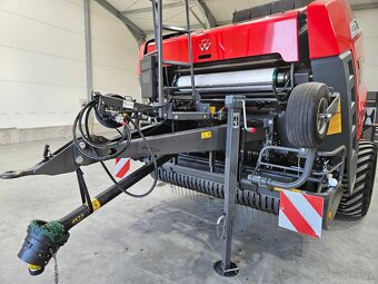 Massey Ferguson - 4