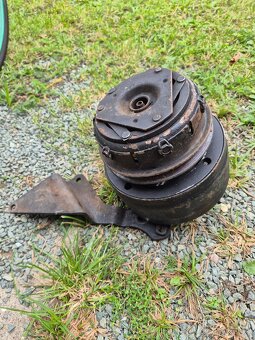 corvette C3- díly - 4