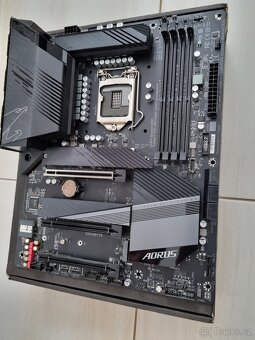GIGABYTE B560 AORUS PRO AX - 4