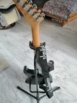 Jackson Dinky kopie - 4