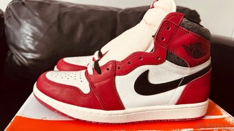 Nike Air Jordan 1 high Chicago lost and found - 4