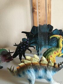 Sada dinosaurů nebo jednotlivě - 4