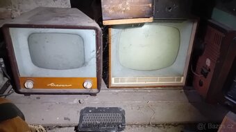 STAROŽITNÁ RÁDIA A TELEVIZE - 4