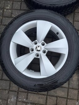 ORIGINÁL Alu Škoda NANUQ R17, 5x112 - ZIMNÍ PNEU - 4
