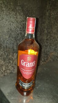 Garážová  vrata,za 1l Grants - 4