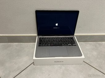 Apple MacBook Air 13” Retina - 2020 - 4
