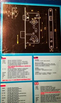 Klika dveřní Šárka 3 kusy, rozteč 90 + zámek - NOVÉ - 4