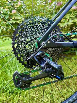 Skvělé závodní karbonové ultra lehké kolo OG Evkin, 29",M r - 4